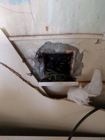 Electrician in Medway